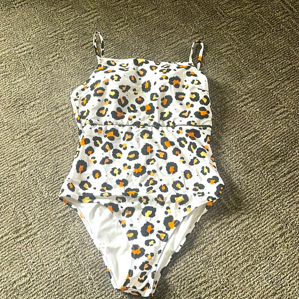 Cupshe White One-Piece Swimsuit with Black and Orange Leopard Print